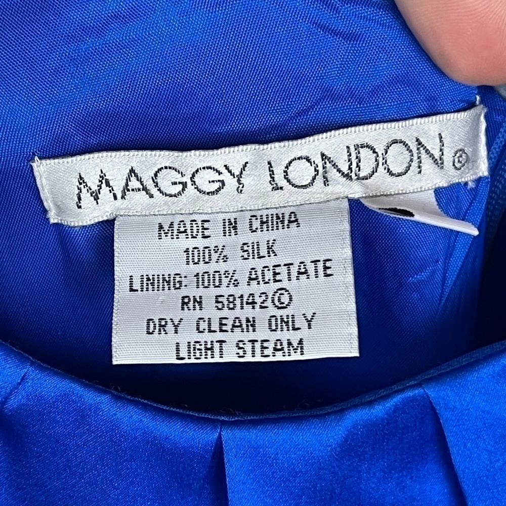 Maggie London Silk Midi Dress Womens 2 Blue Empire Waist Pleated Vintage Y2K - Picture 5 of 6